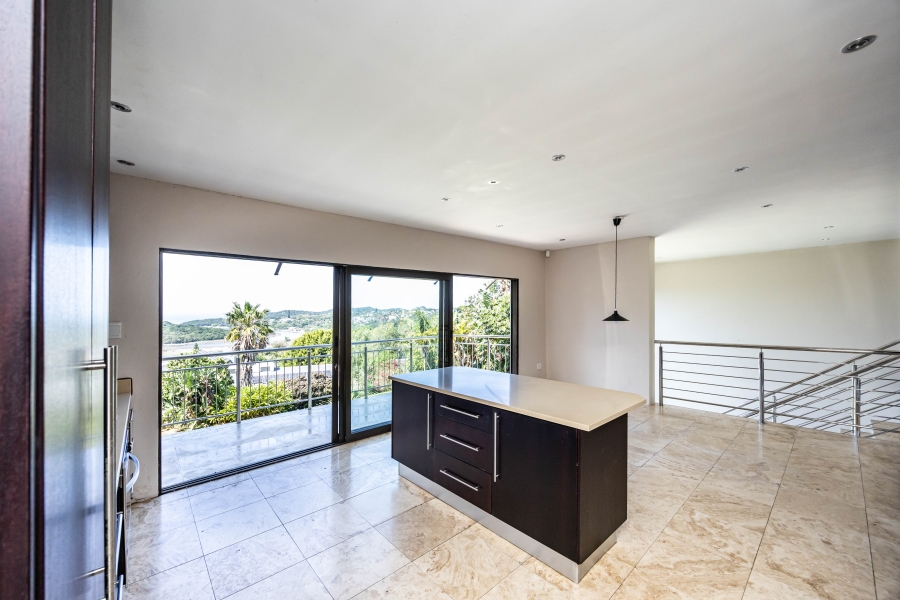 4 Bedroom Property for Sale in Beacon Bay Eastern Cape